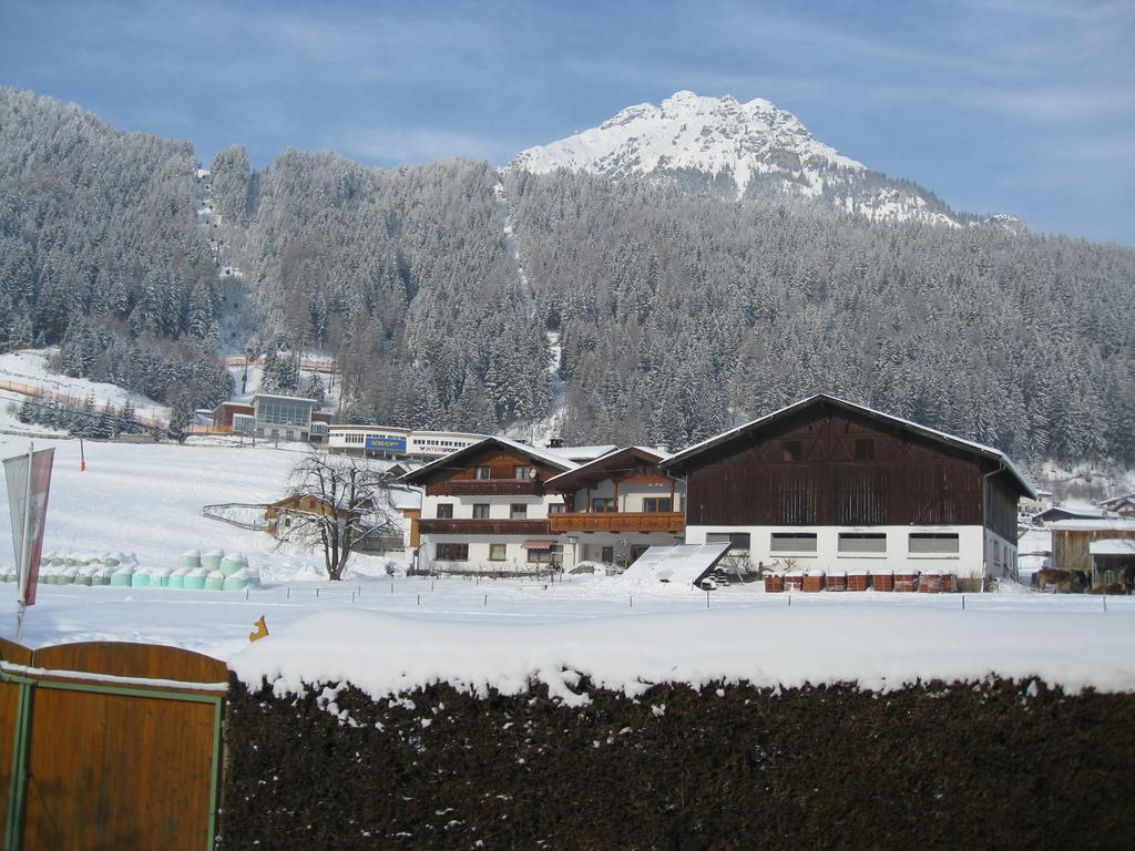 Haus Bergheimat - Familie Oberacher Guest House Fulpmes Exterior photo