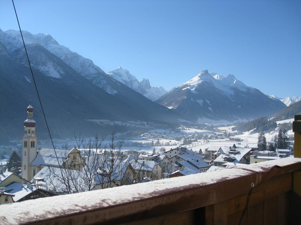 Haus Bergheimat - Familie Oberacher Guest House Fulpmes Exterior photo